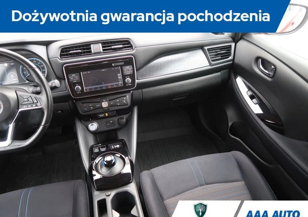 Nissan Leaf cena 66000 przebieg: 40038, rok produkcji 2018 z Golina małe 379